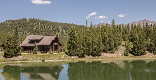 Lakeside Vista Vacation Rental Montana